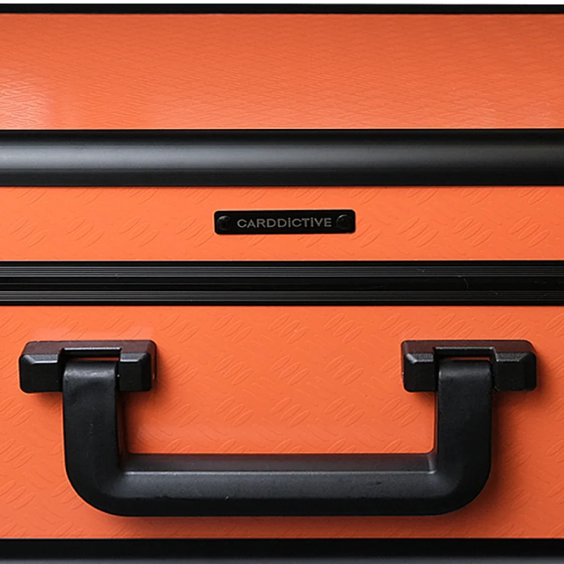 CARDDICTIVE - Slab Case Triple Row