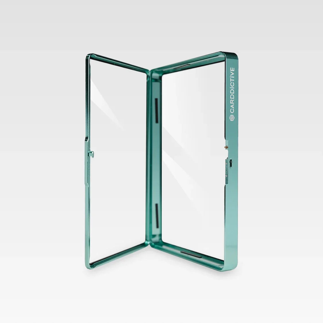CARDDICTIVE - BGS Slab Protector - CB35-Pro Aqua Refractor