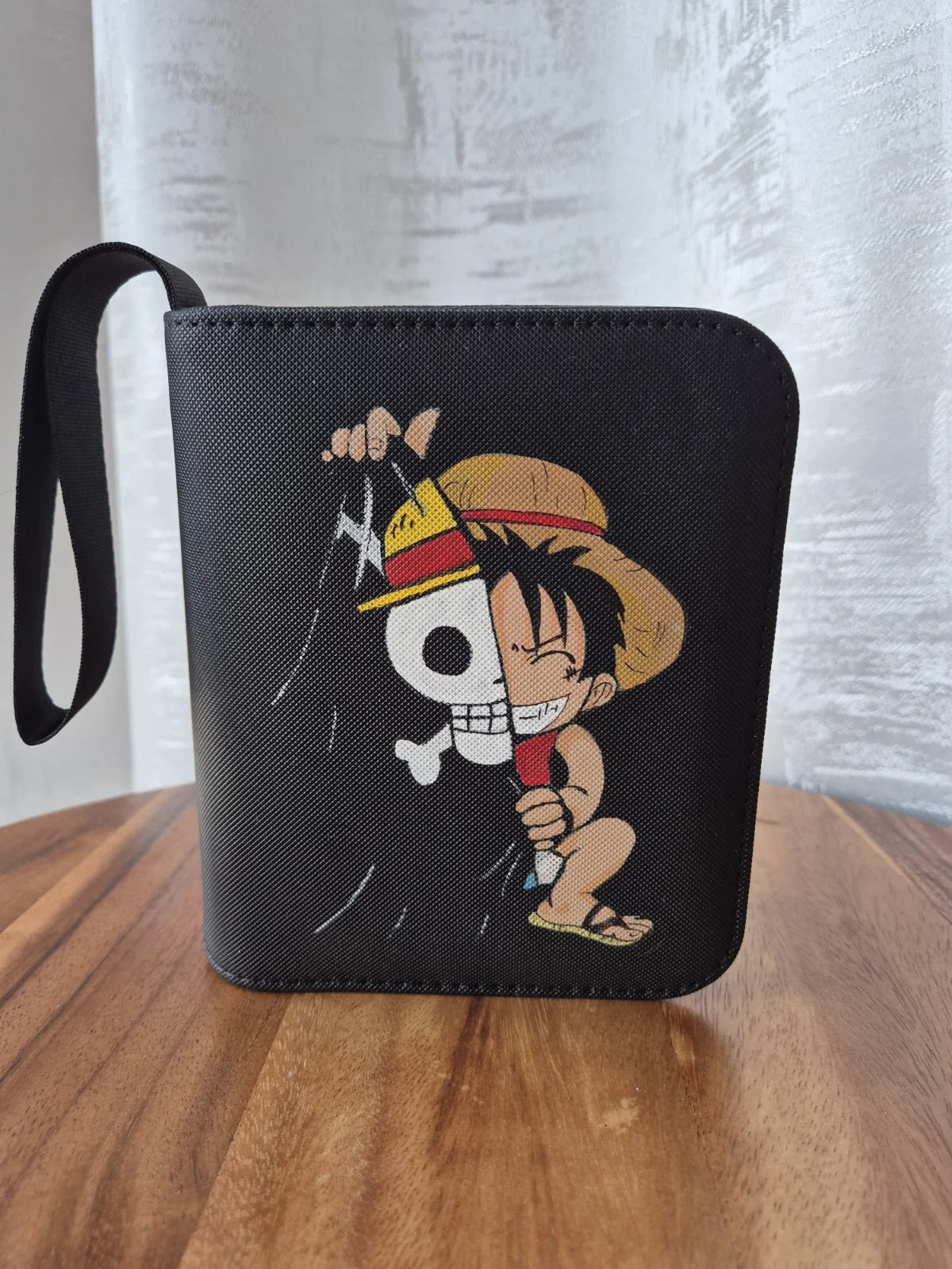 Luffy Binder Art  - Black | 1-Pocket | Toploader Binder | 40 Slots