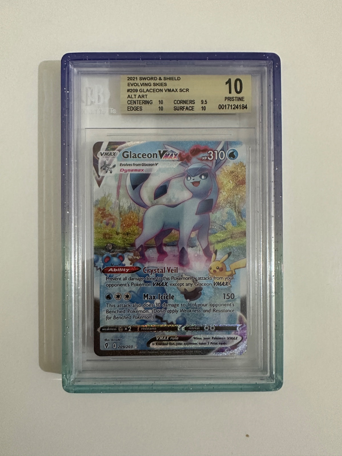 BGS 10 Glaceon Vmax evolving skies 209/203