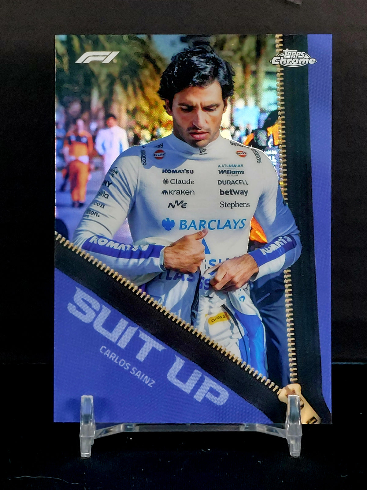 CARLOS SAINZ #SU-10 - 2026 Topps Chrome F1, Suit Up
