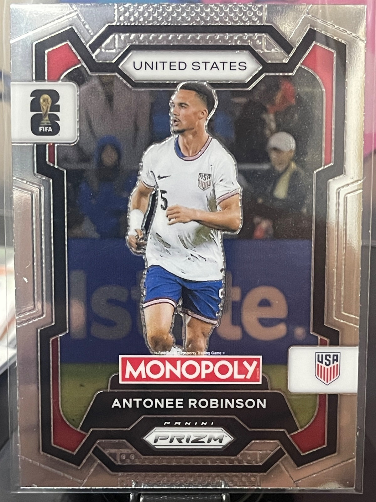 Antonee Robinson #64 (Base/Silver)