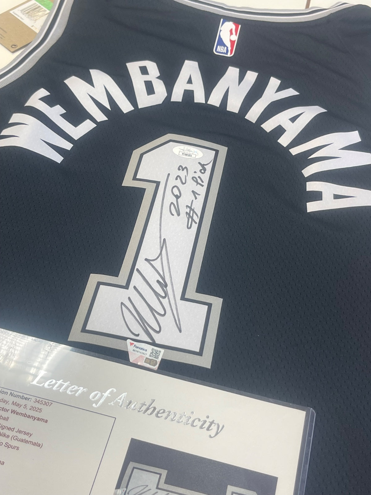 Nike Swingman Icon Edition Victor Wembanyama Signed Jersey