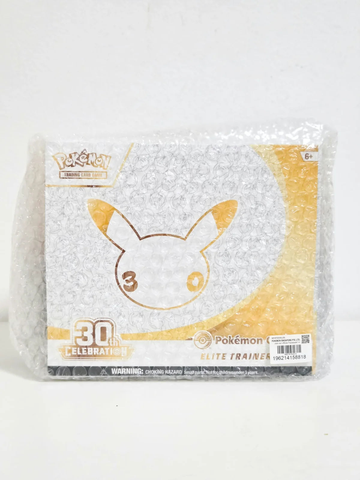 Unsealed / Unshrinked 30th Celebration Pokemon Center Elite Trainer Box