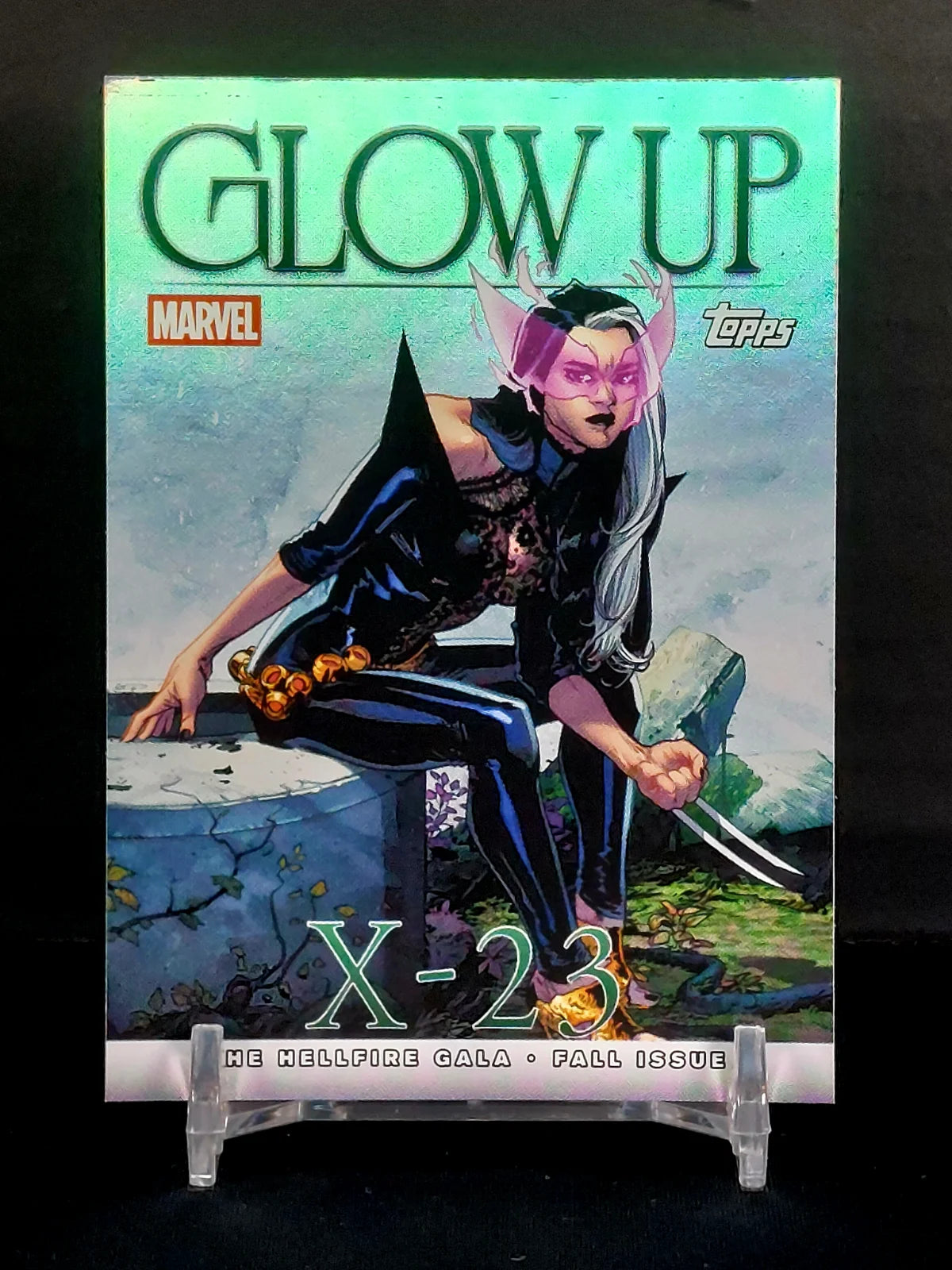X-23 #GU-4 - 2026 Topps Marvel Neon, Glow Up