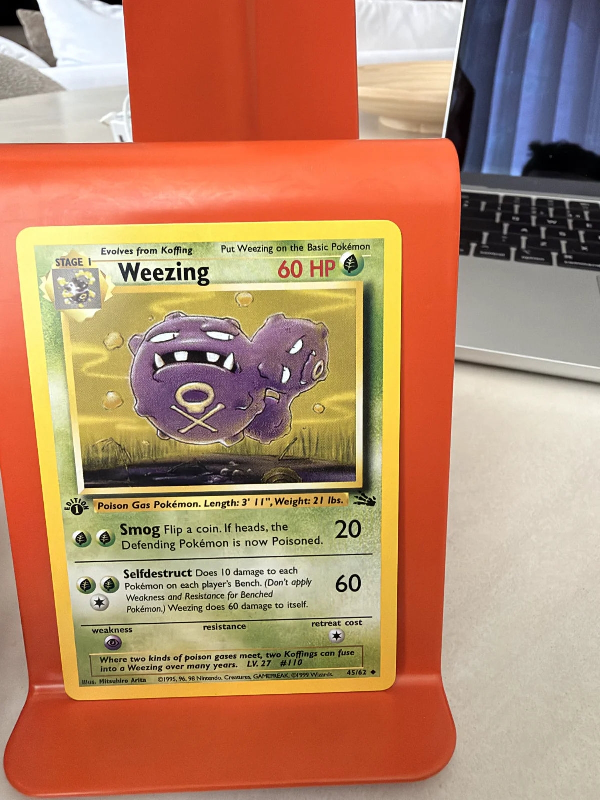 Weezing 45 · Fossil - 1st Edition Vintage