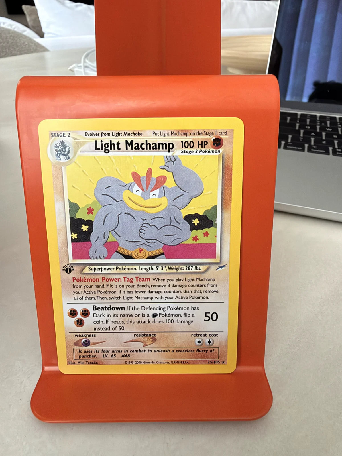 Light Machamp 25 · Neo Destiny - 1st Edition Vintage