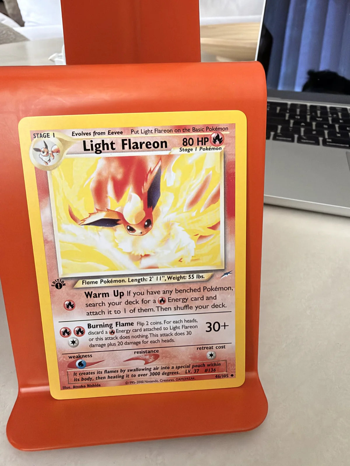 Light Flareon 46 · Neo Destiny - 1st Edition Vintage
