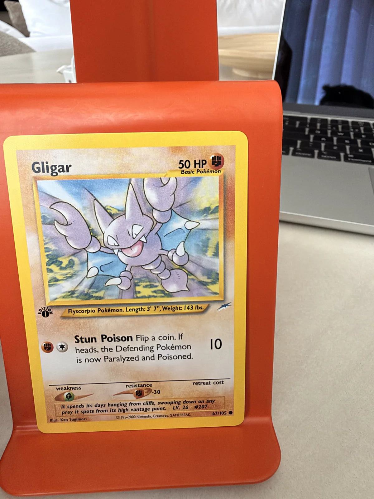 Gligar 67 · Neo Destiny - 1st Edition Vintage