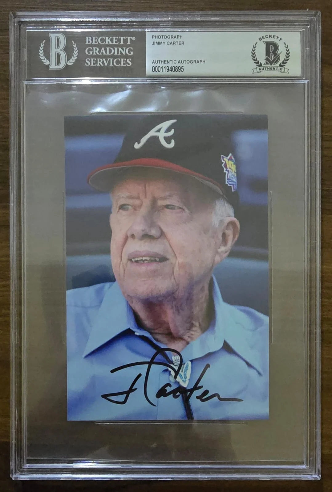 Signed photograph of Jimmy Carter (1924-2024), the 39th U.S. President Beckett-authenticated autograph