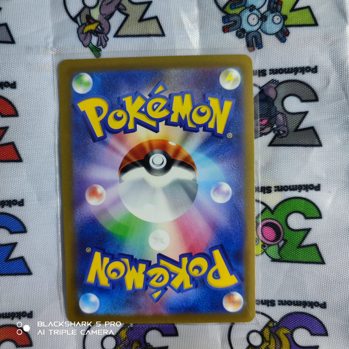 Mew 011/028 · Normal (SV: Premium Trainer Box ex)
