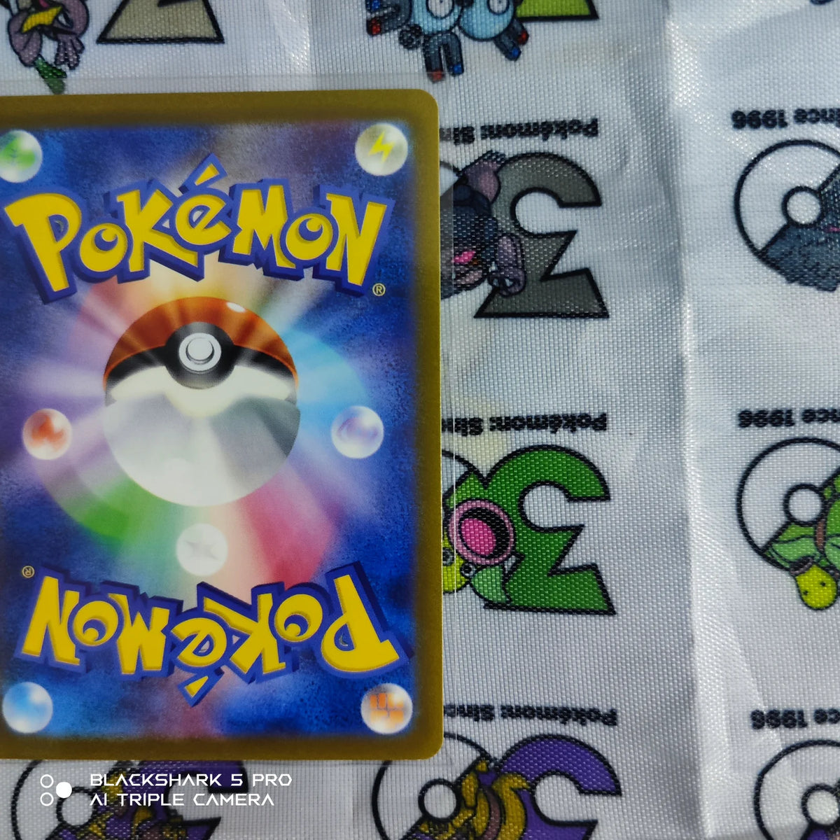 Mew 011/028 · Normal (SV: Premium Trainer Box ex)