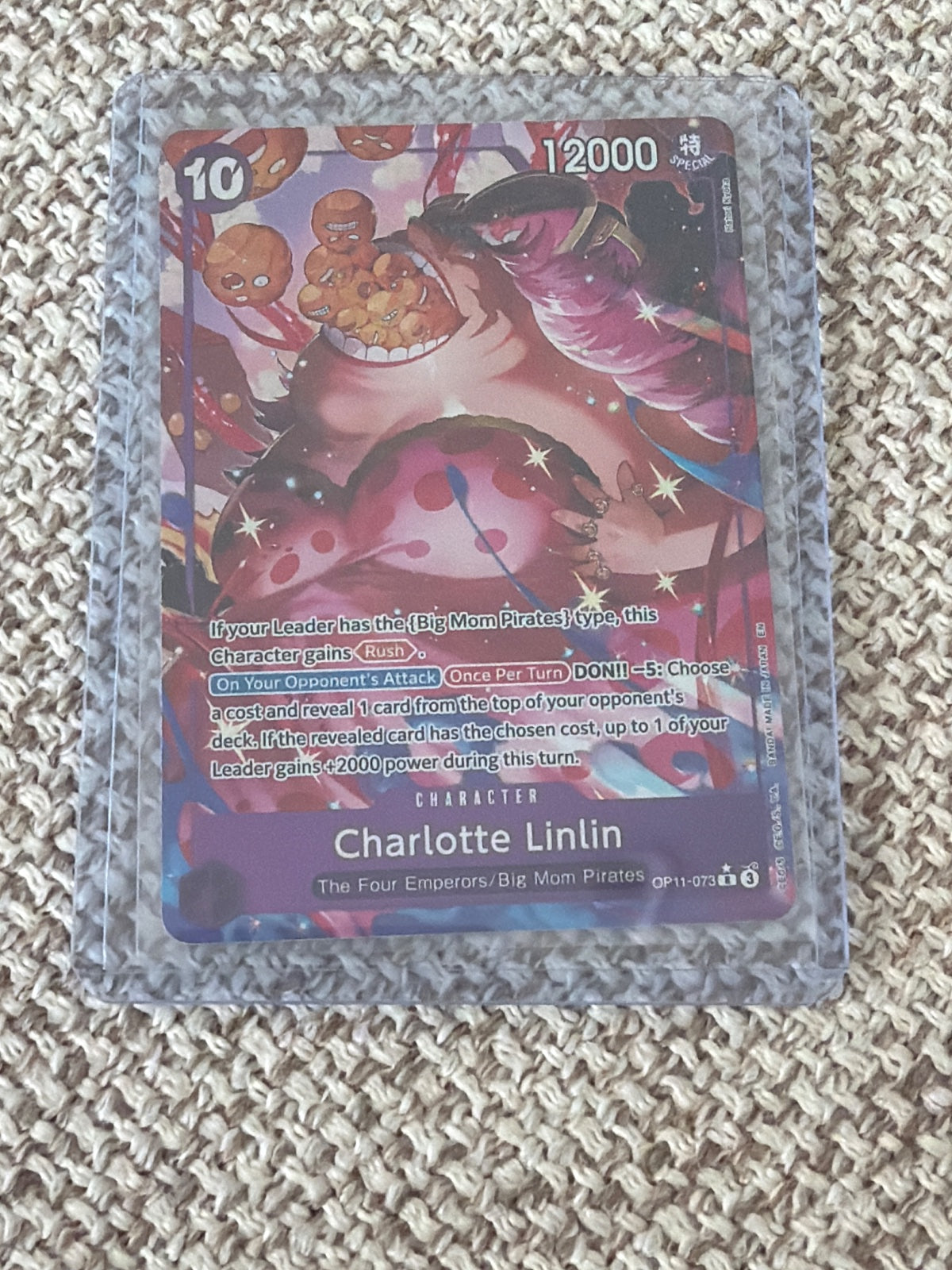 Charlotte Linlin (Alternate Art) OP11-073 (A Fist of Divine Speed)