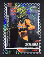 Lando Norris #121 Grand Prix Winner Checker Flag Refractor – Topps Chrome F1 2026