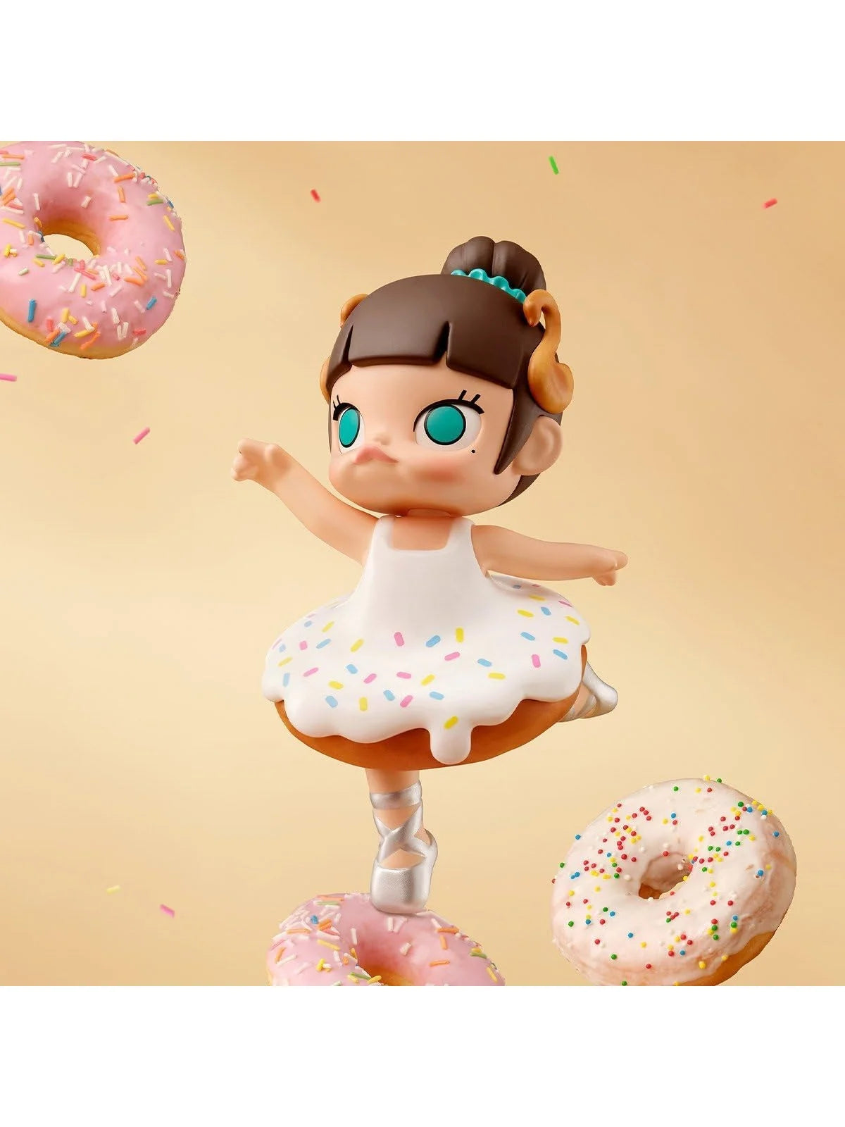 POP MART MOLLY Carb-Lover Series Collectible Figure – Random Design