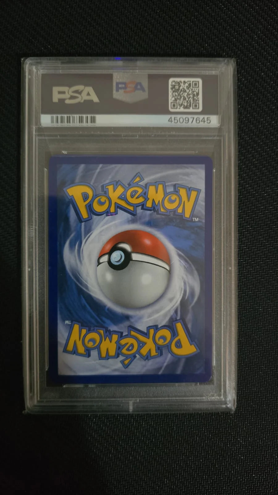 Turtonator GX (Secret) 148/145 (Guardians Rising) — PSA 8