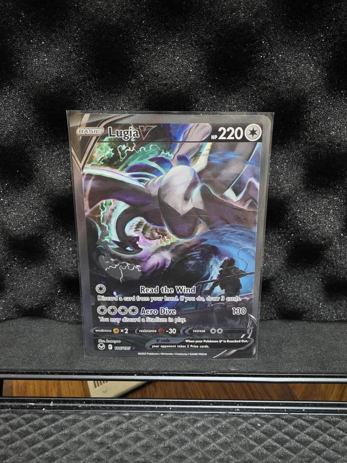 Lugia V (Alternate Full Art) 186/195 (Silver Tempest)