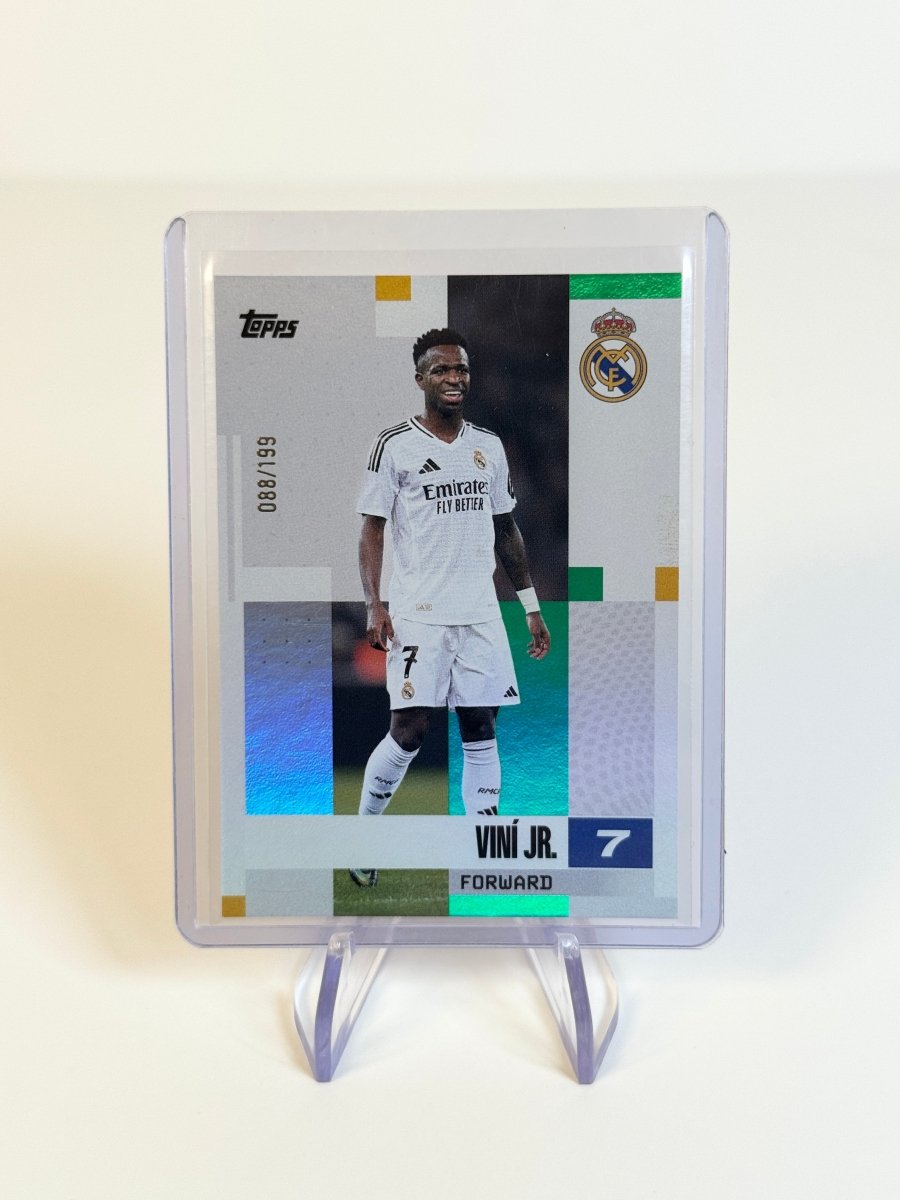 2024 - 25 Topps Team Set Vini Jr. /199 Green Refractor 18 Real Madrid by Better Call Sal on MYNTED