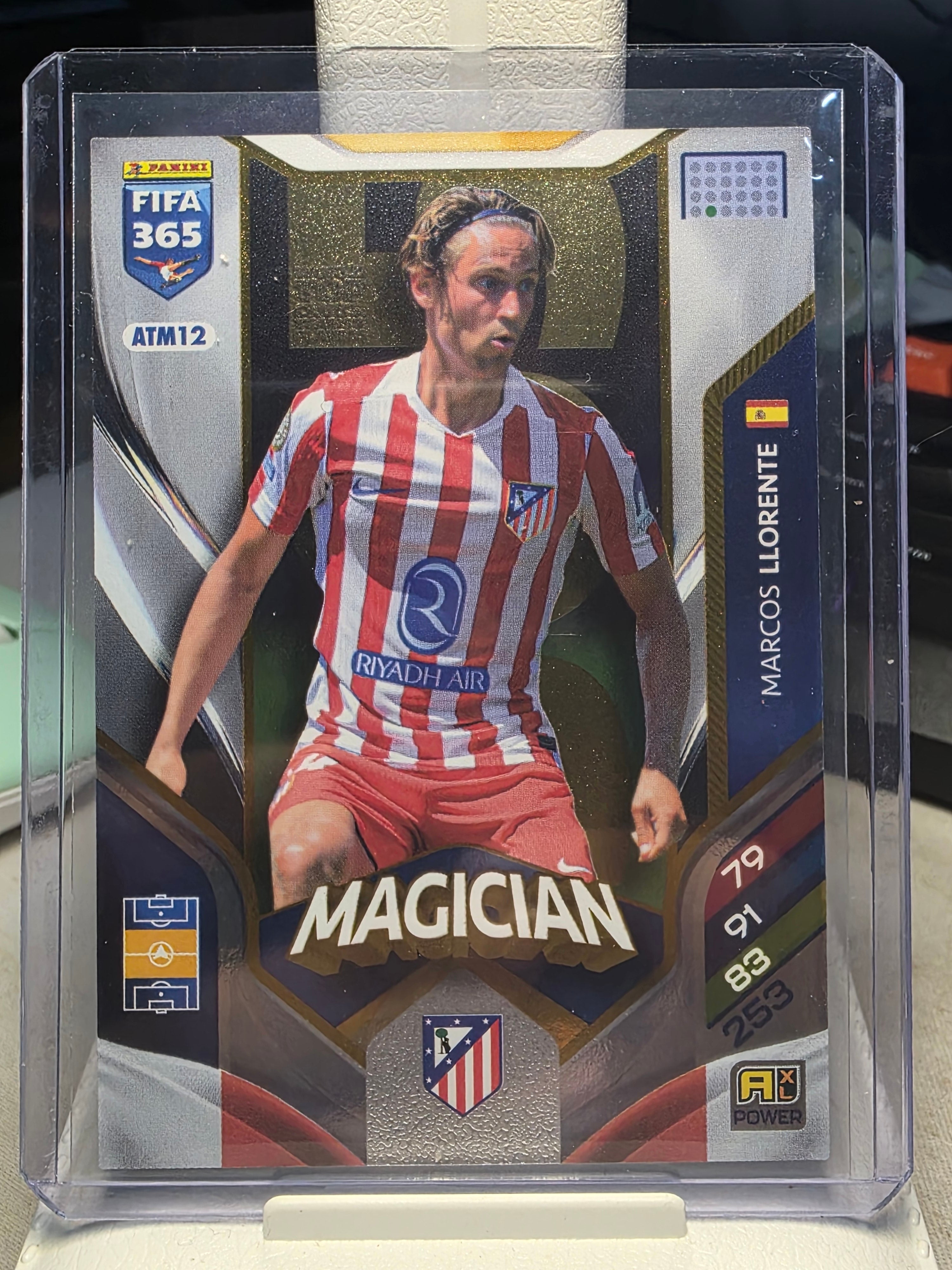 Marcos Llorente Magician Atlético Madrid ATM12 - Panini Fifa 365 Adrenalyn XL 2026.