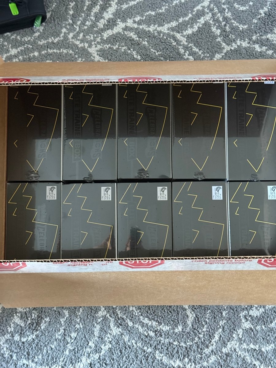 Celebrations 25th Anniversary ETB - Fresh Case by Schmutzfink TCG on MYNTED