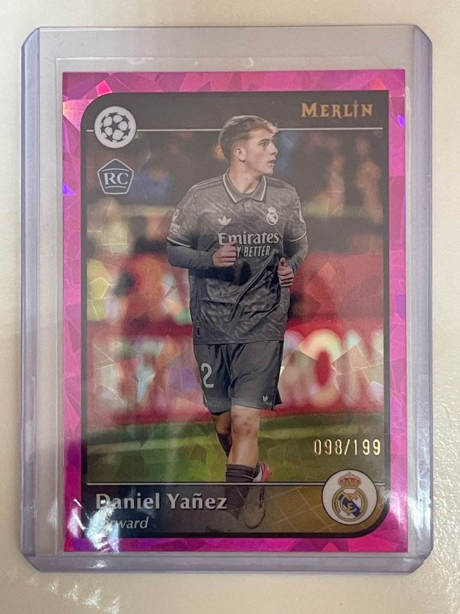 Daniel Yanez - 2024 - 25 Merlin UEFA Club Comp Rookie Pink Atomic /199 by Card Market Ahuy on MYNTED