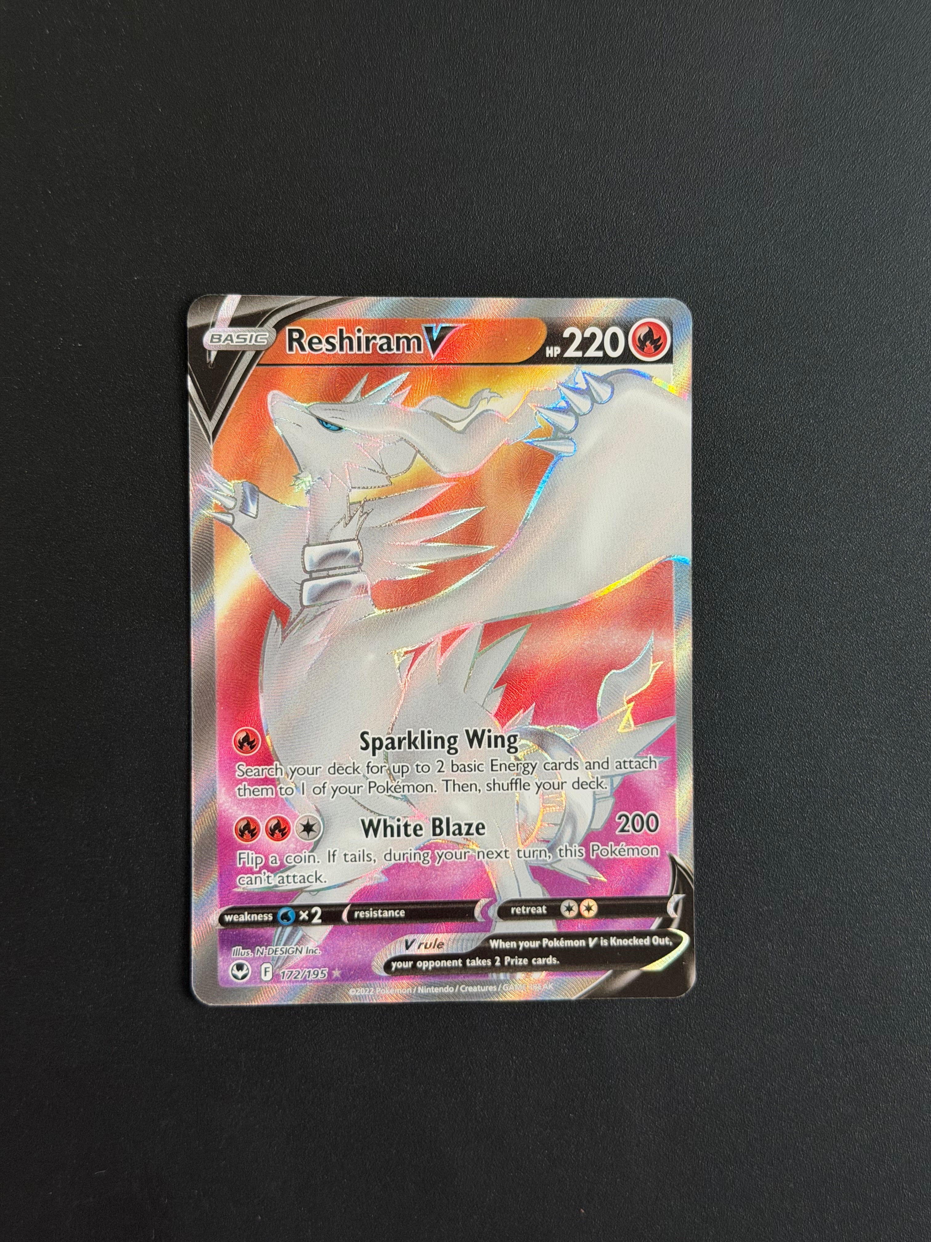 Reshiram V (Full Art) - Silver Tempest 172/195