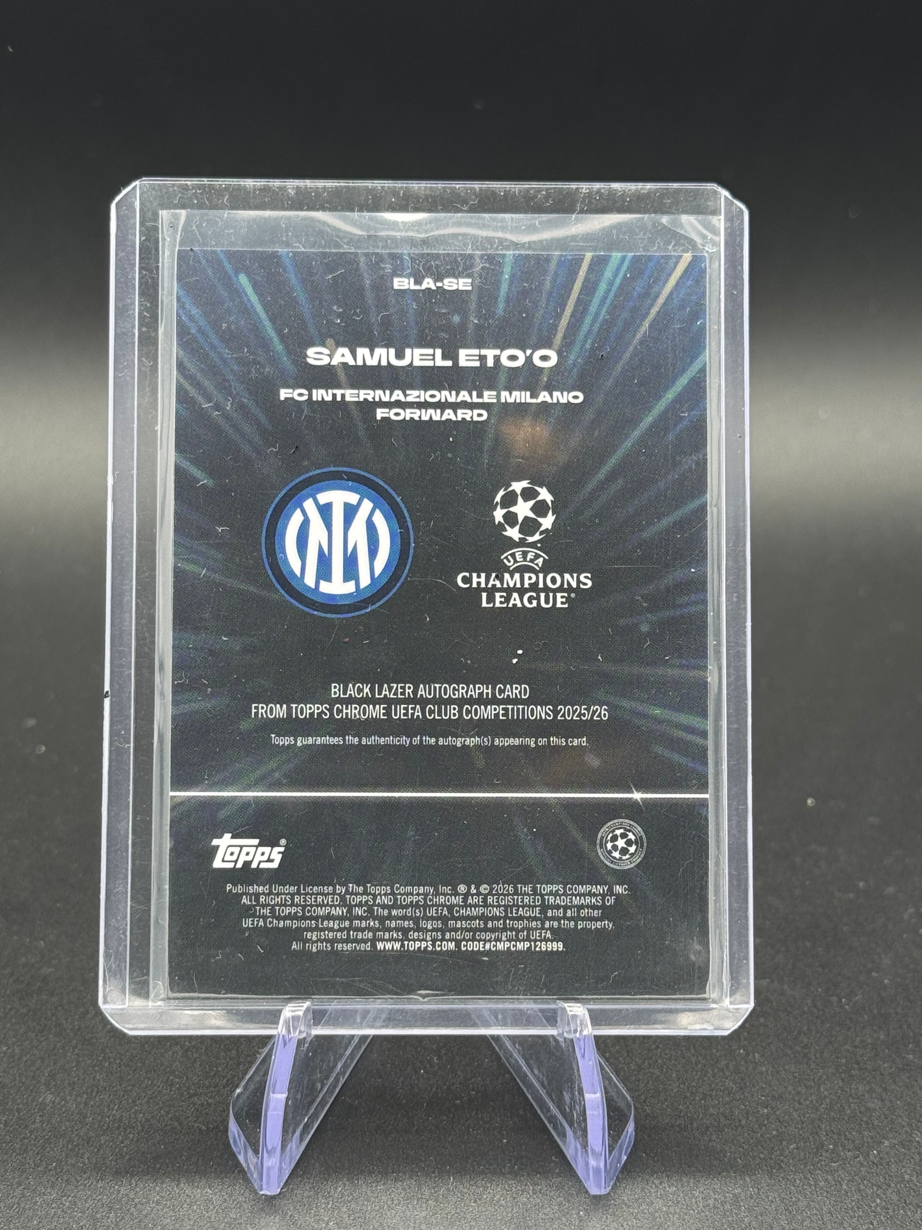 2025-26 Topps Chrome UCL Samuel Eto'o Black Lazer Auto 70/99 #BLA-SE Inter Milan