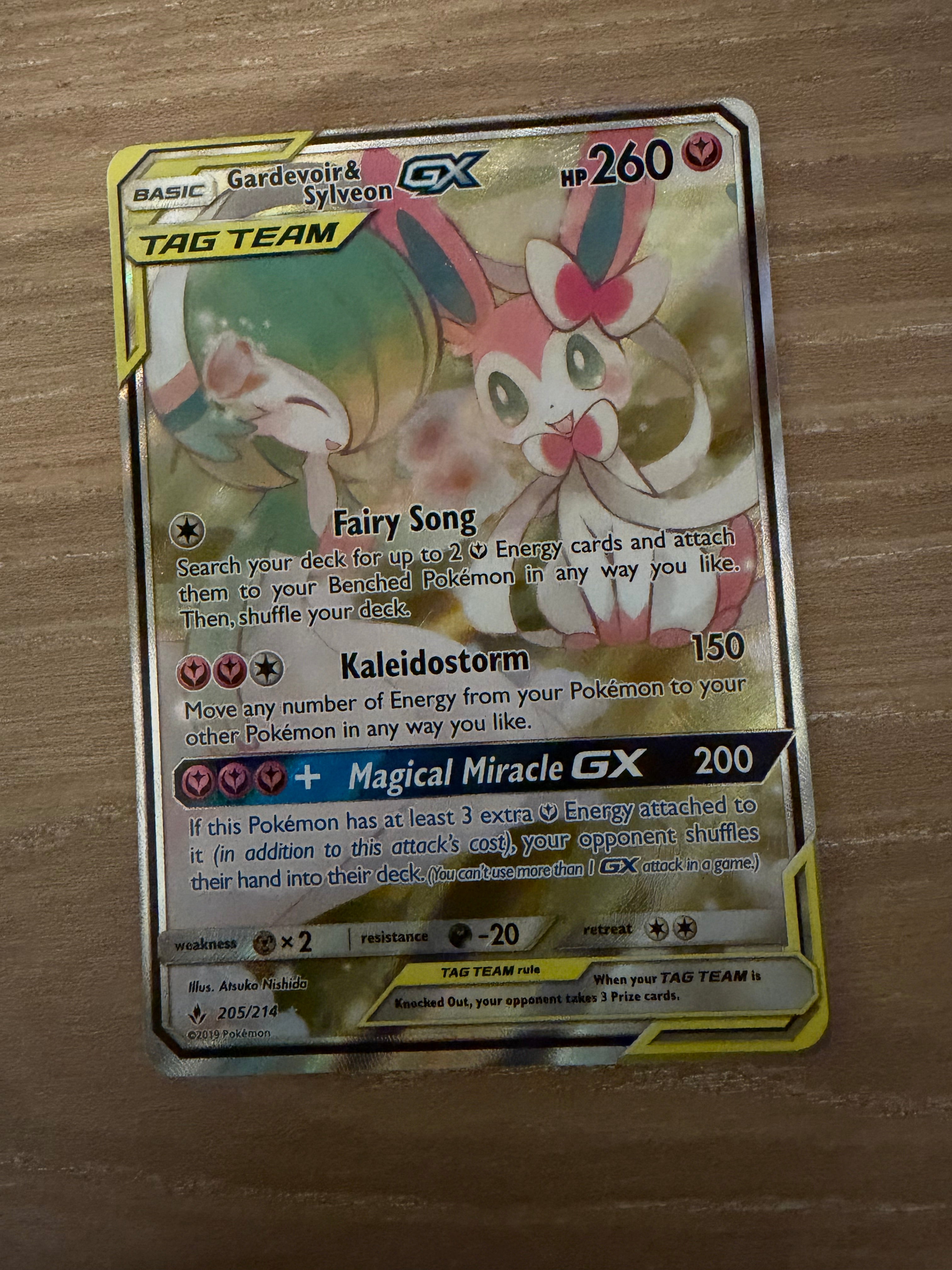 Gardevoir & Sylveon GX (205) (Alternate Full Art) - SM - Unbroken Bonds (SM10)
