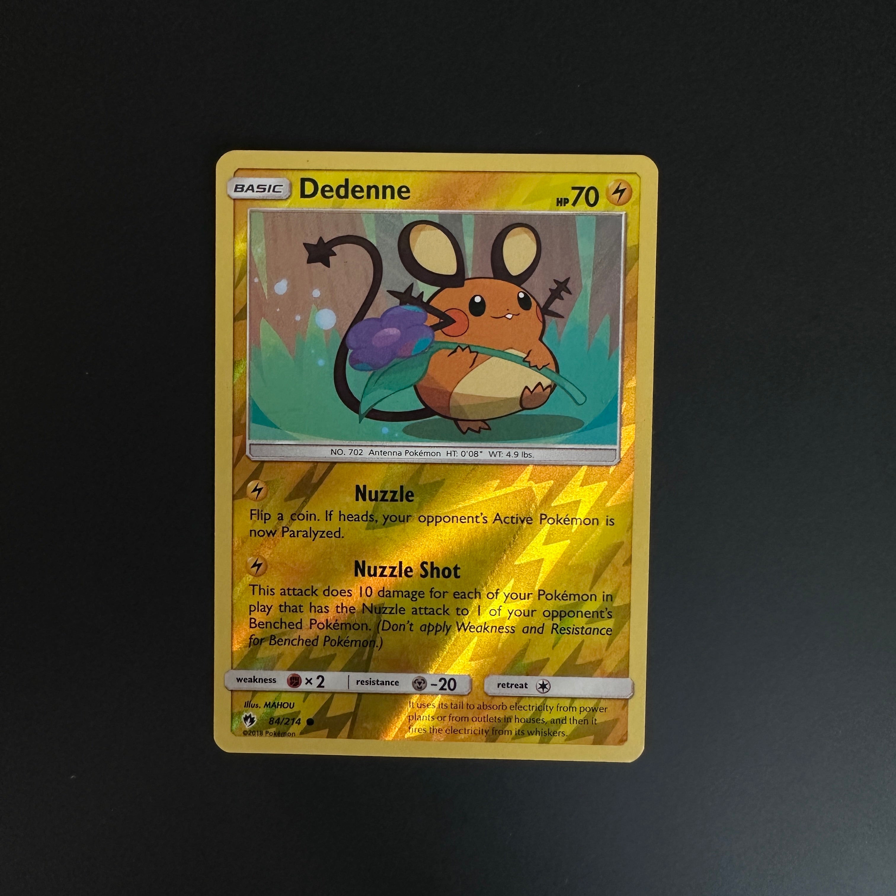 DEDENNE 84/214 REVERSE HOLO LOST THUNDER