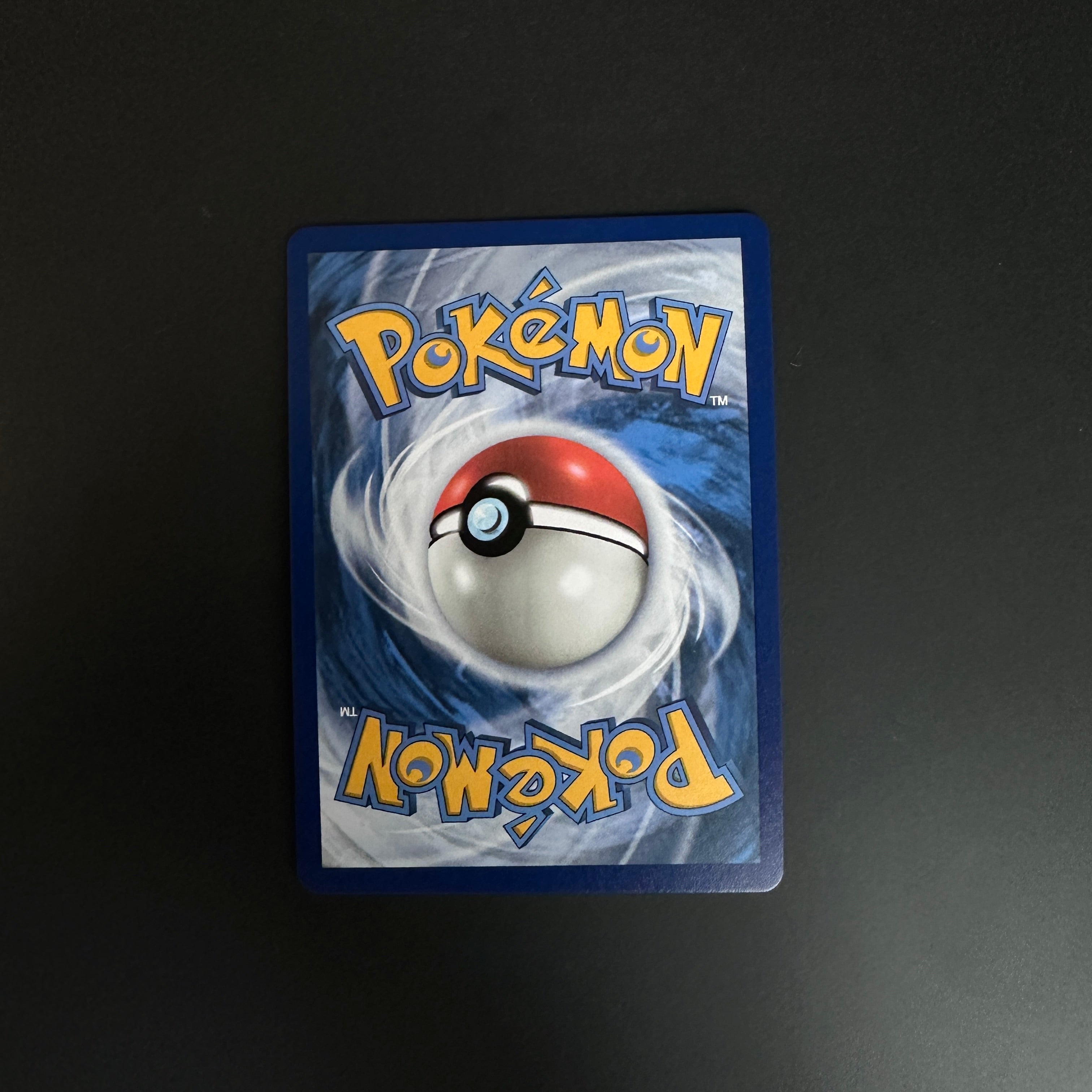 Rocket's Zapdos Celebrations: Classic Collection Classic Collection 15/132