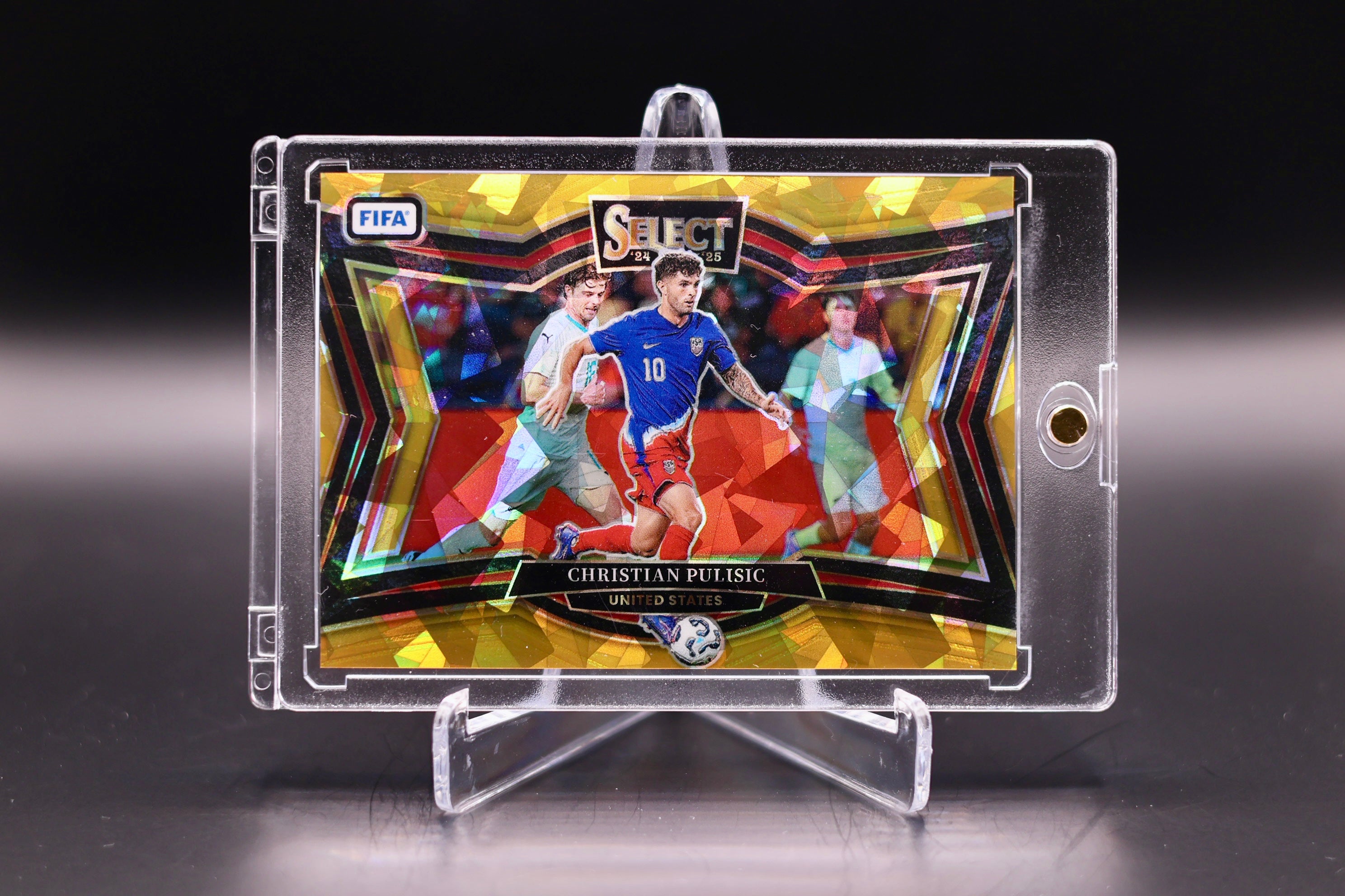 2024-25 Panini Select FIFA Christian Pulisic Gold Ice Field Level