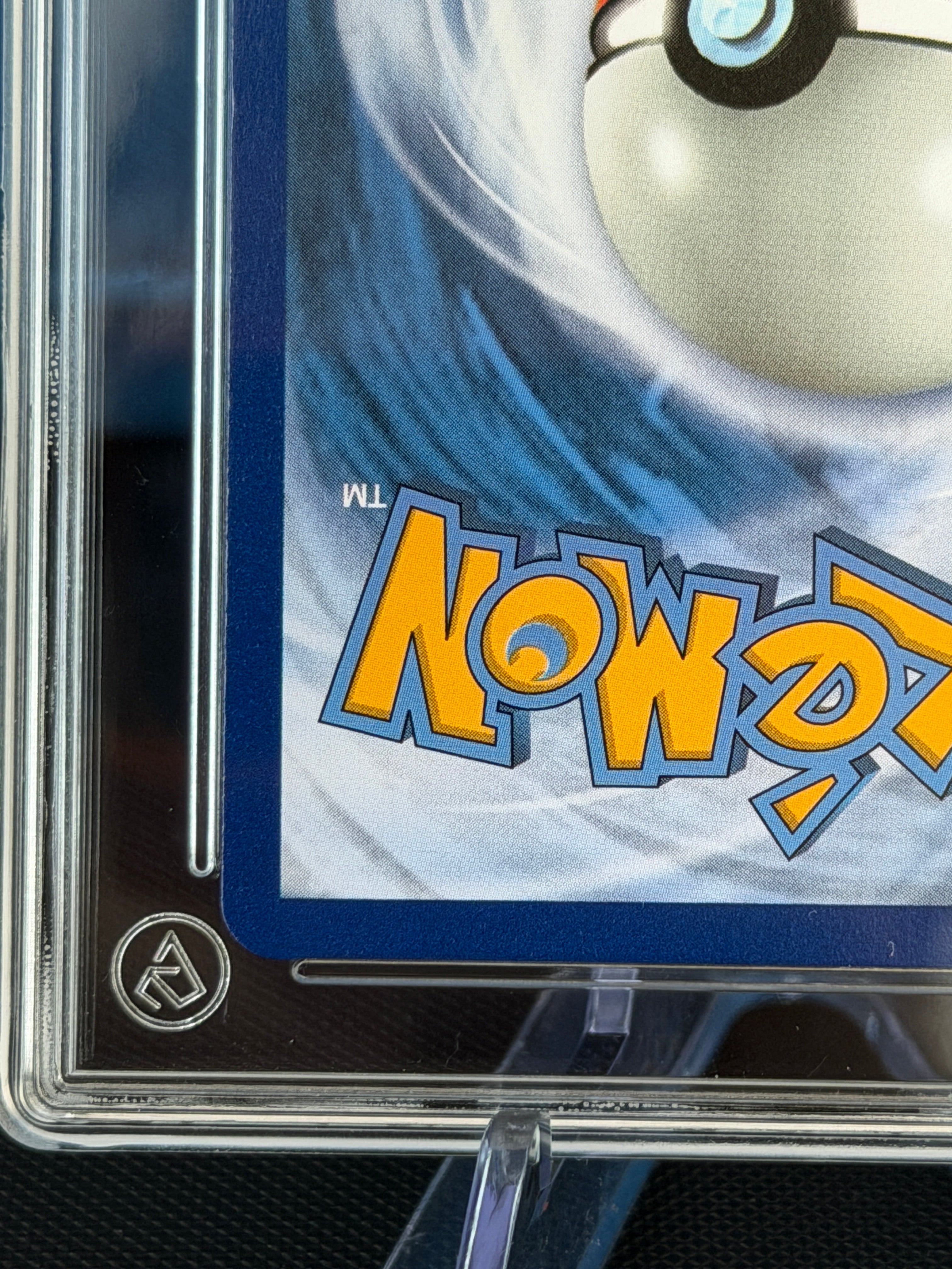 Aura Grading 9 - Charizard V #019 - Darkness Ablaze