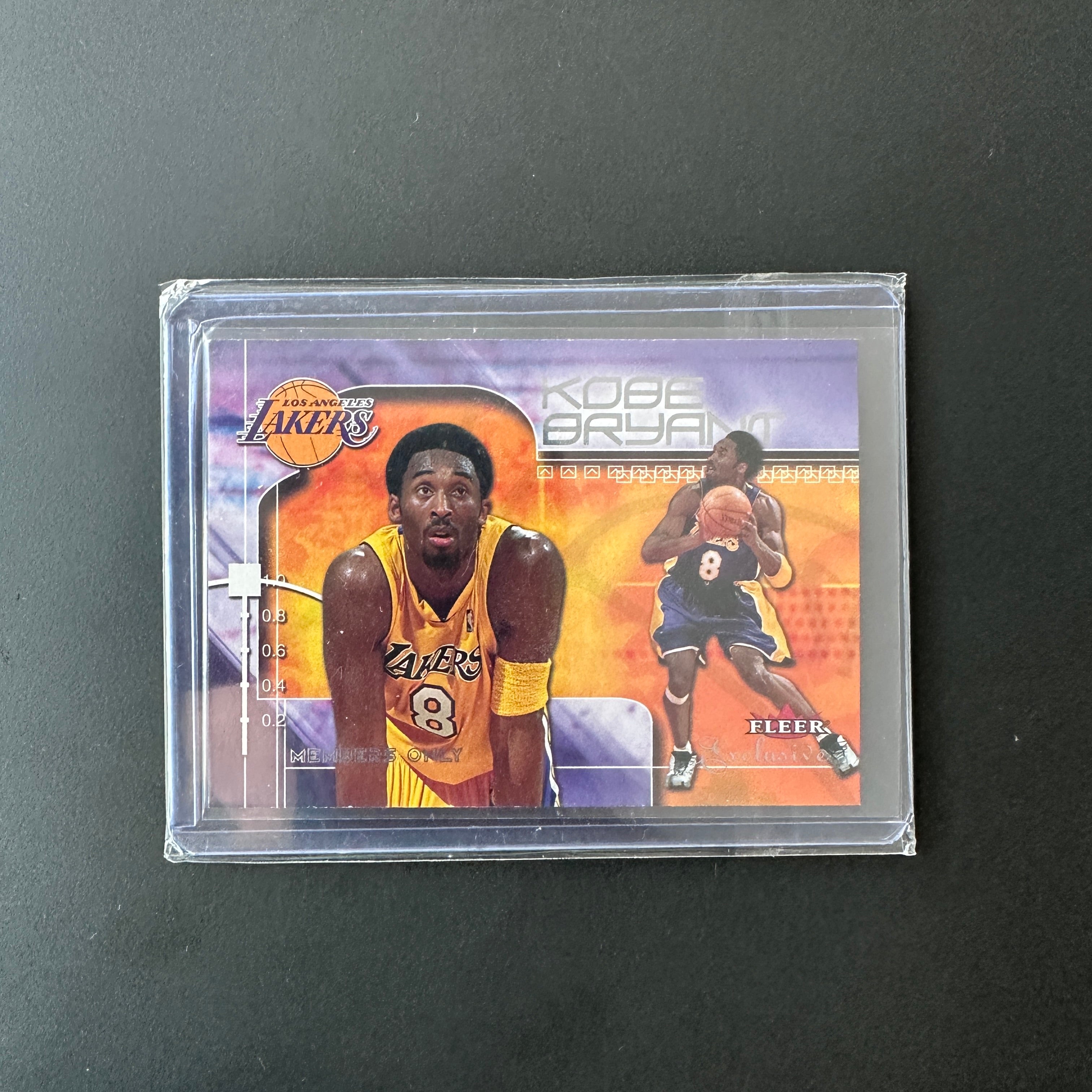 Kobe Bryant Fleer Exclusive  2001-2002