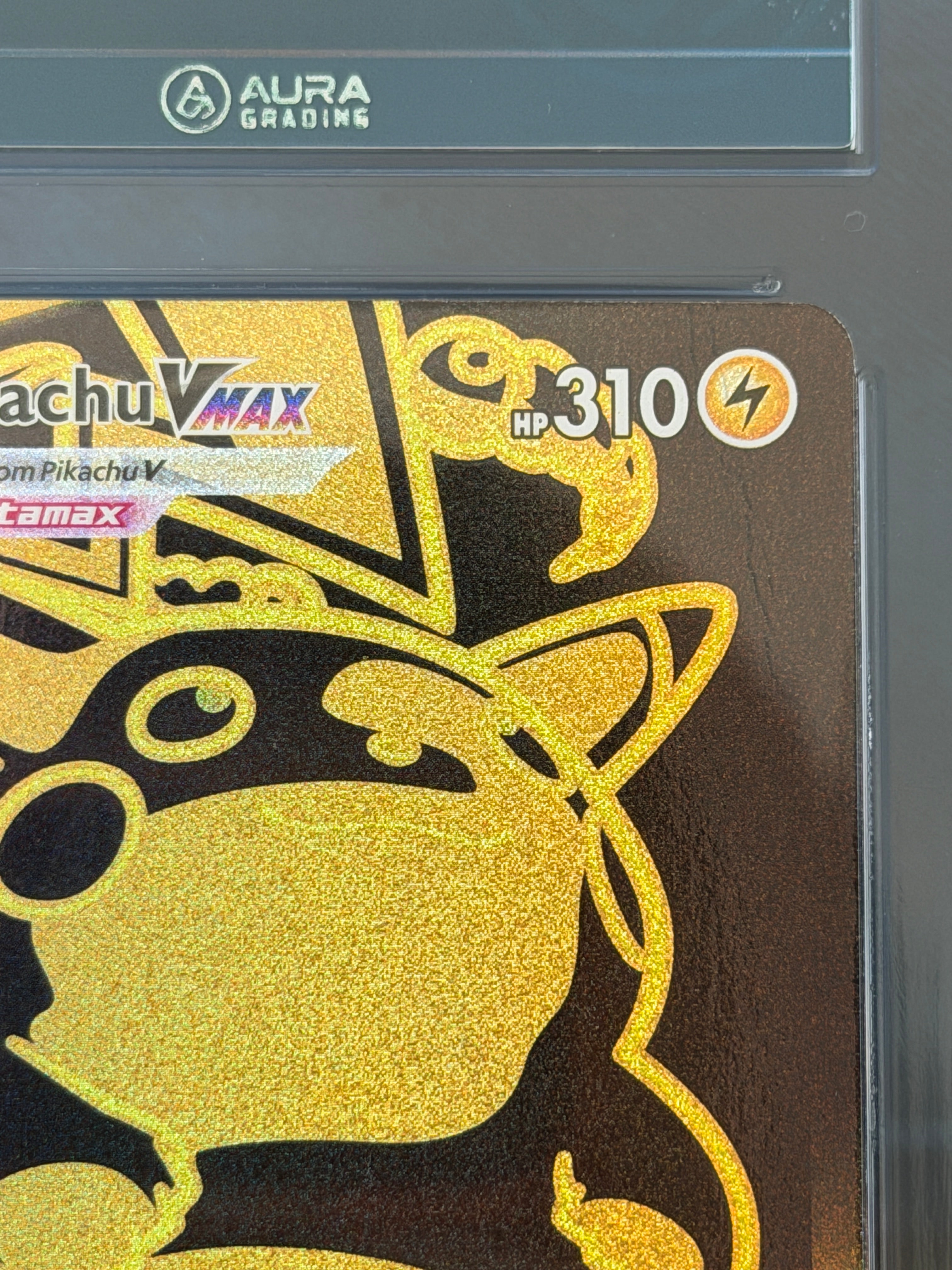 Aura Grading 6 - Pikachu VMAX #TG29 - Lost Origin