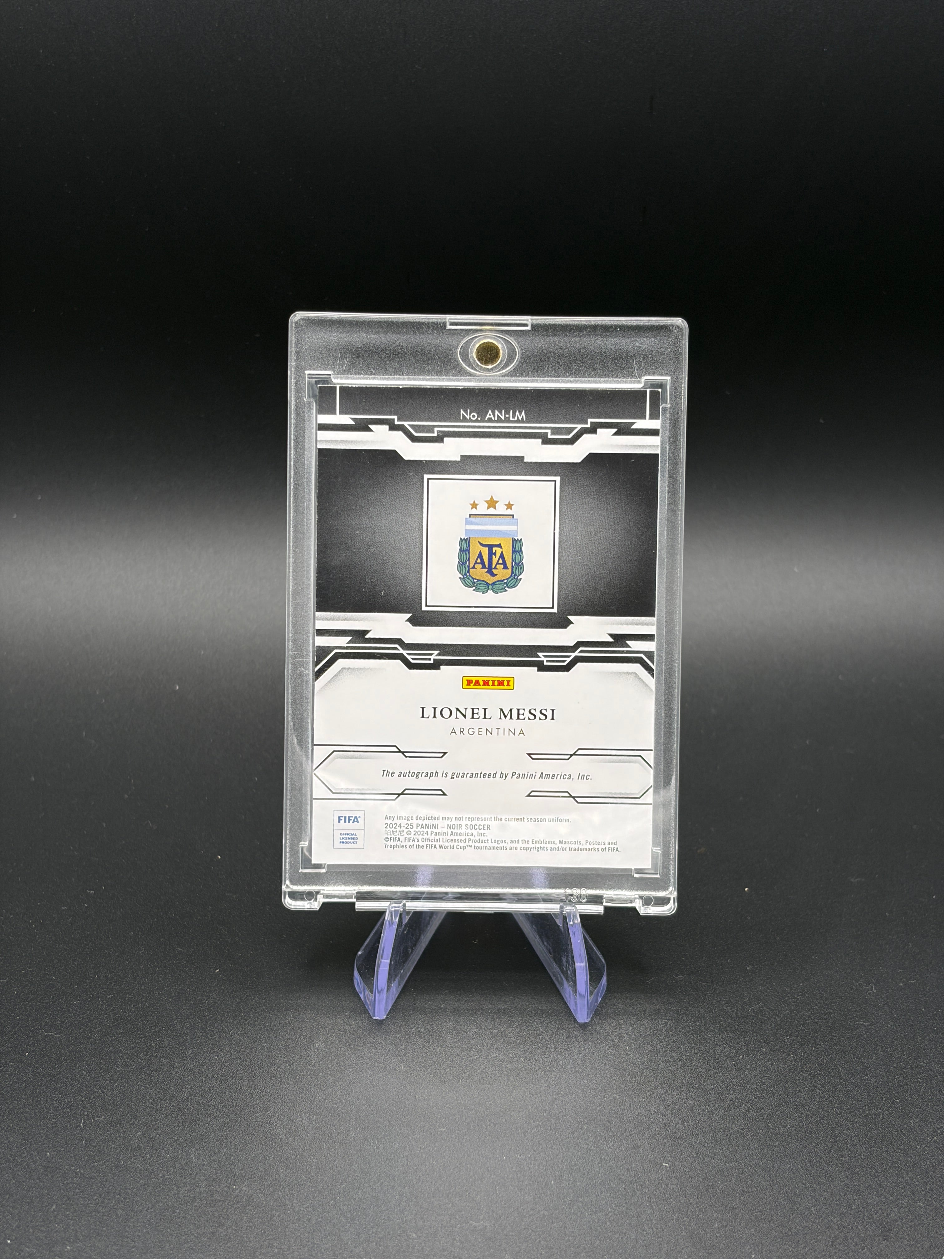 2024-25 Panini Noir Lionel Messi Auto Noir 01/10 #AN-LM Argentina
