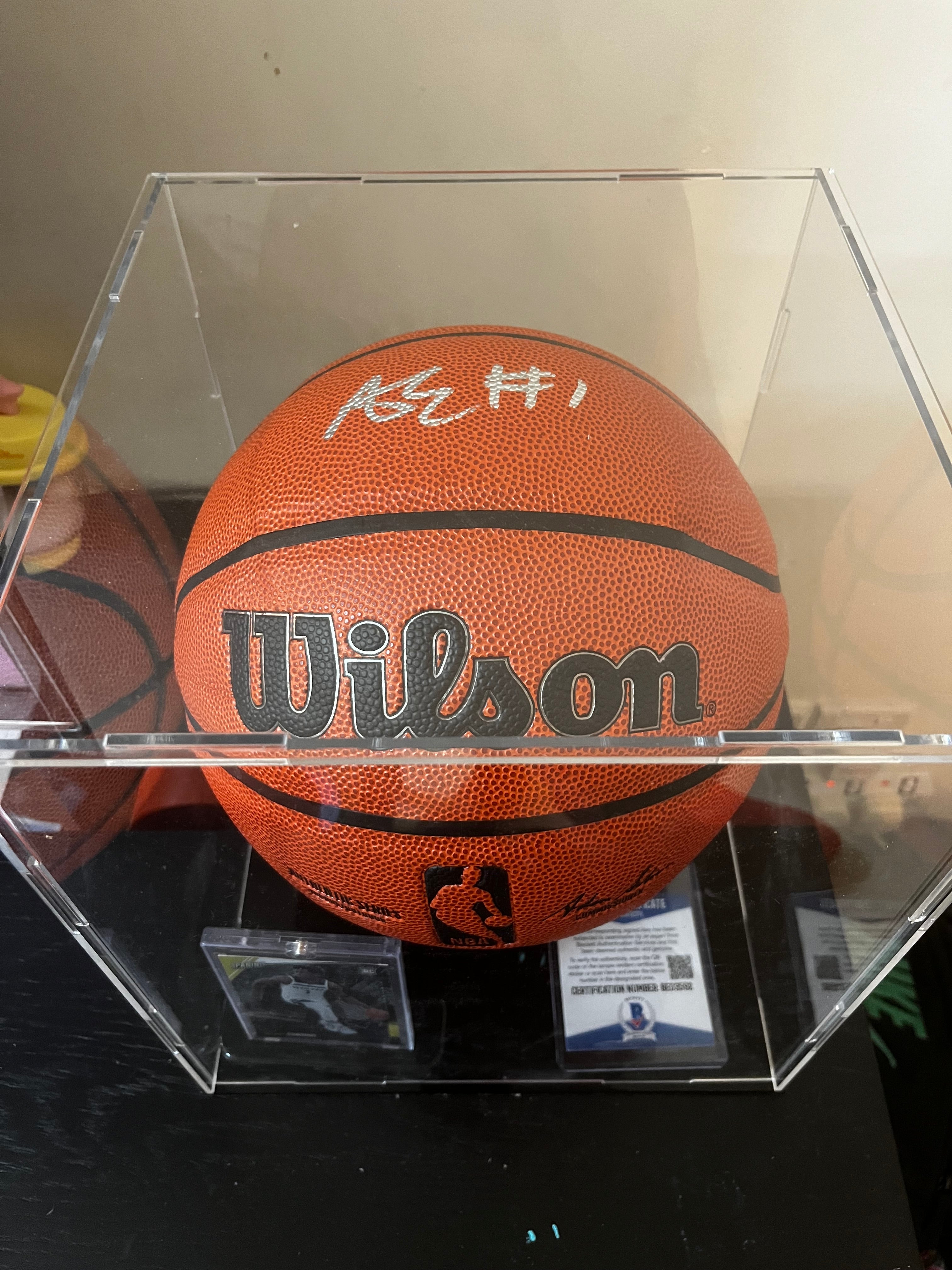 Anthony Edward’s signed basketball (Beckett COA)