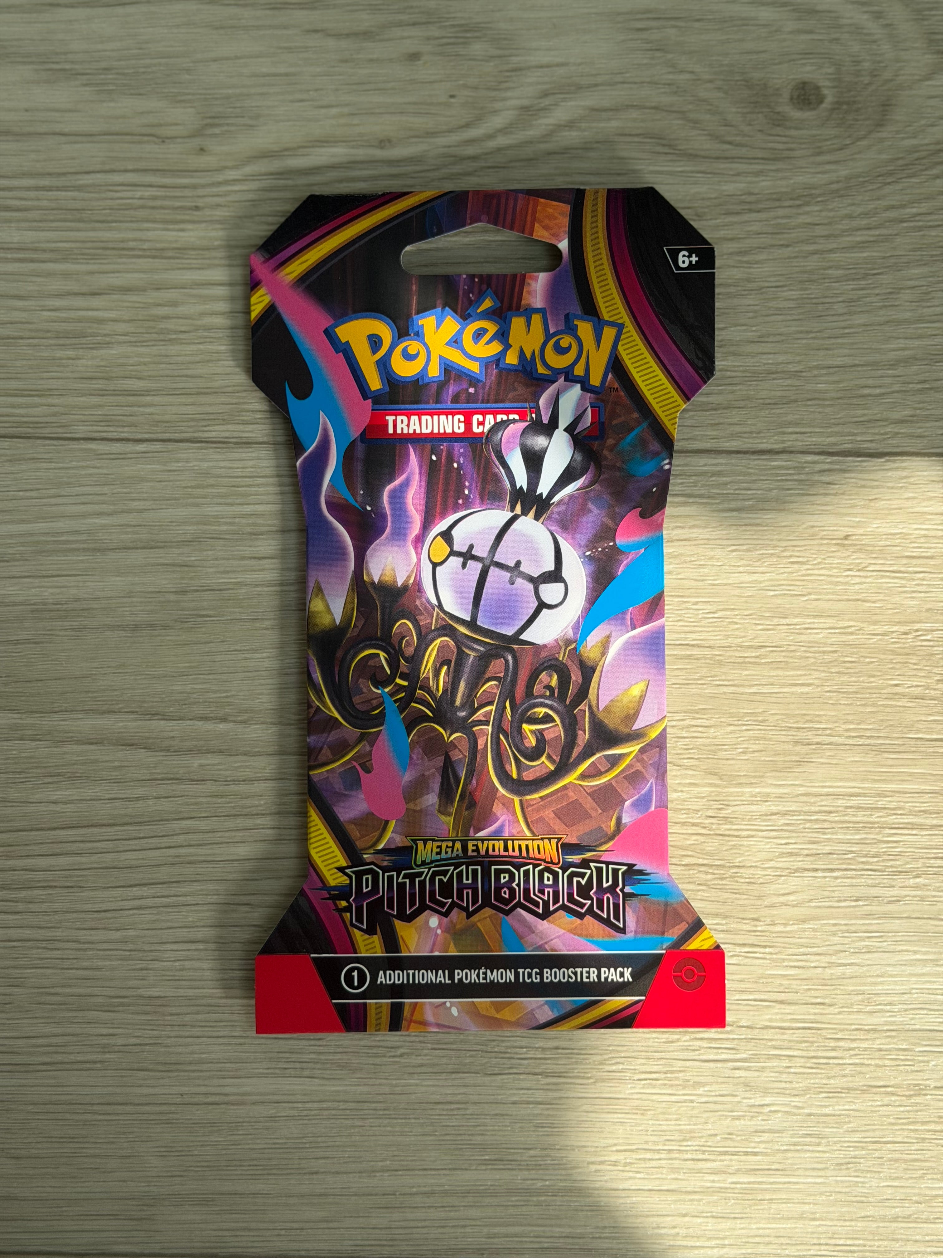 Pitch Black Sleeved Booster Pack (Assortment)