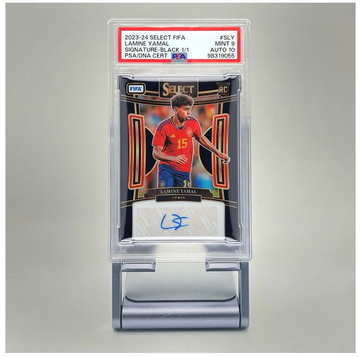 Front of 2023/24 Panini Select FIFA Lamine Yamal RC Auto 1/1 PSA 9 Auto 10 card