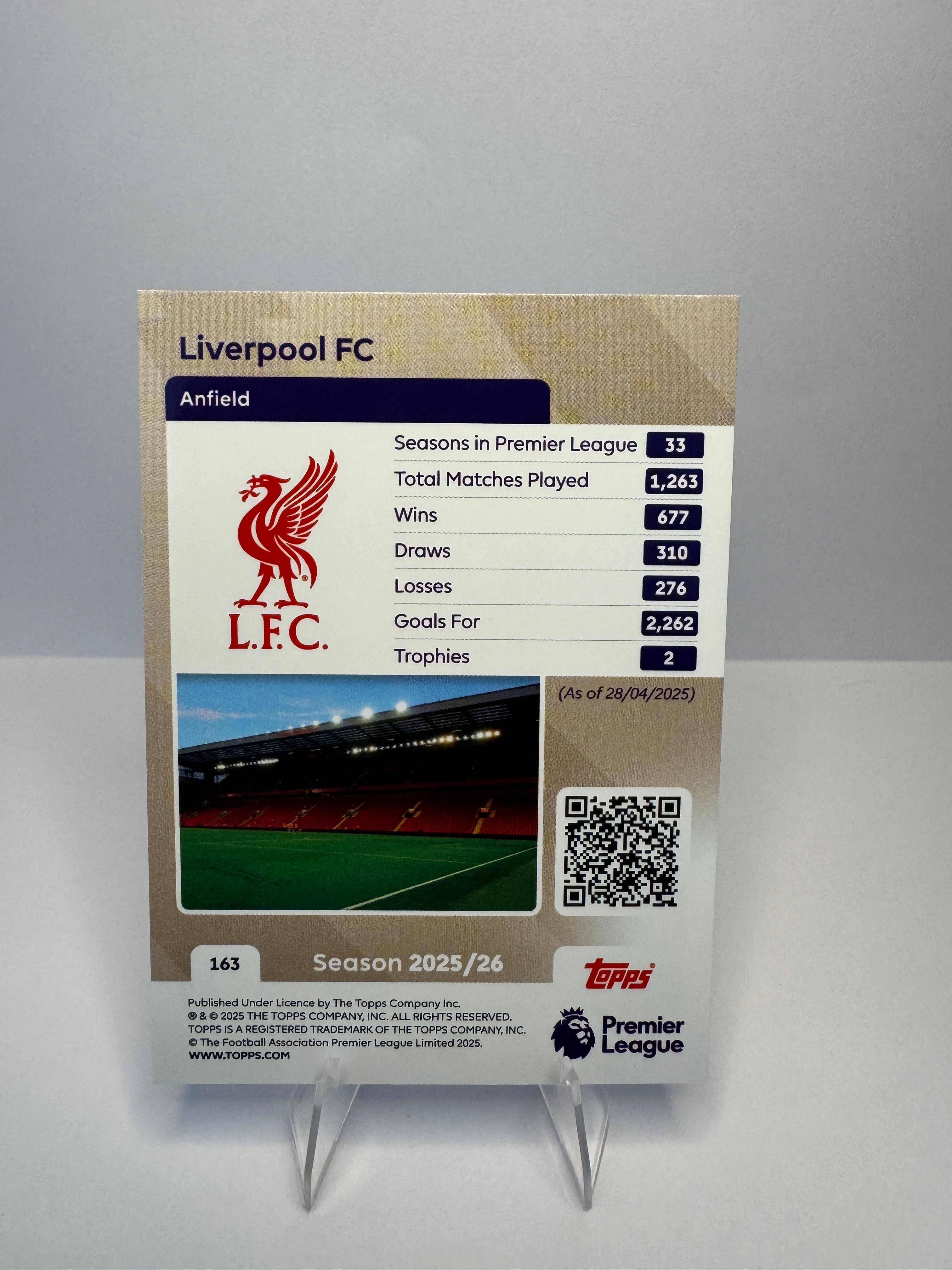 Liverpool FC #163 Club Crest Premier League 2024/25 Champions — 2025-26 Topps Premier League — Liverpool FC