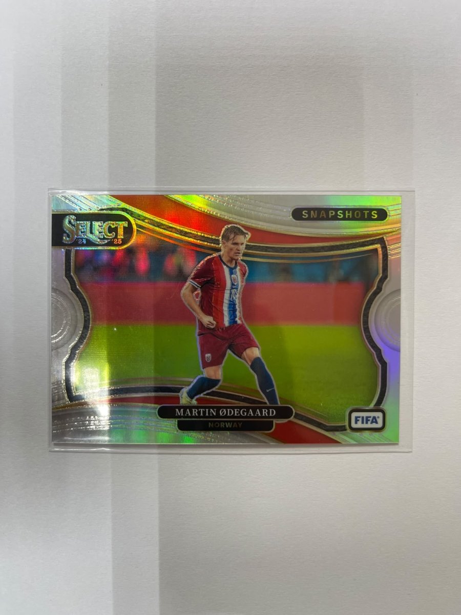Martin Odegaard - 24-25 Panini Select FIFA Snapshots Silver Prizm by Card Market Ahuy on MYNTED