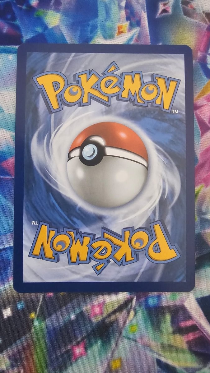 Oshawott 105/86 - White Flare - Illustration Rare by Light Collectibles on MYNTED