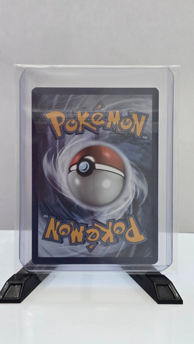Pikachu - Celebrations - Holo Rare 005/025 - English by MechaKai Collectibles on MYNTED