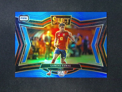 2024-25 Panini Select FIFA Lamine Yamal #221 Field Level Blue Prizm