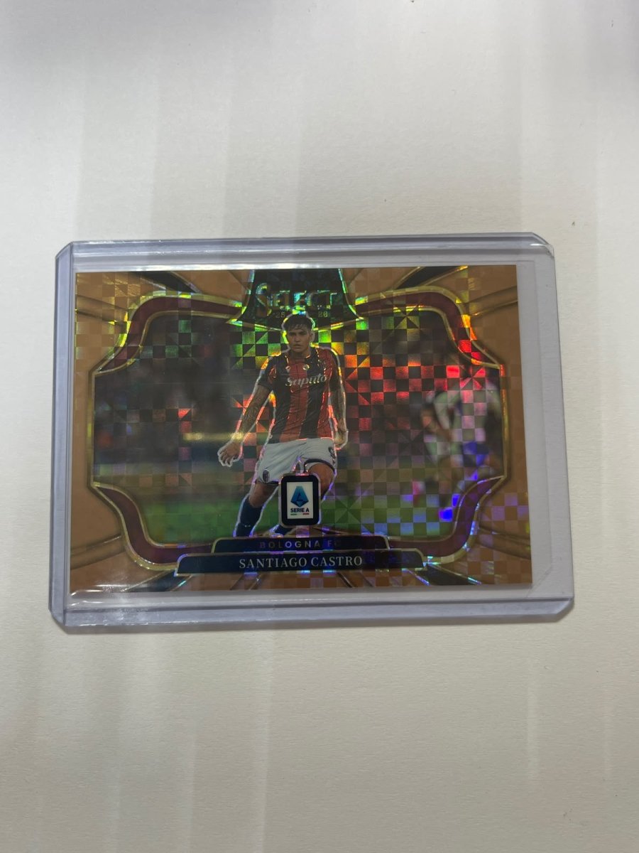 Santiago Castro /99 - 25-26 Panini Select Serie A - Field Level - Bologna FC by Card Market Ahuy on MYNTED