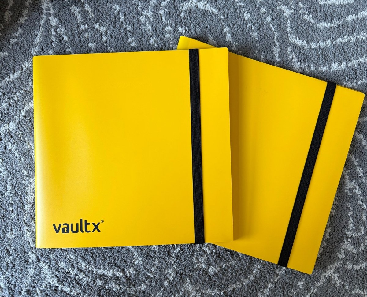 Vault X 12 Pocket Trading Card Strap Binder - 480 cards (Yellow) / Used: lIke new by Schmutzfink TCG on MYNTED