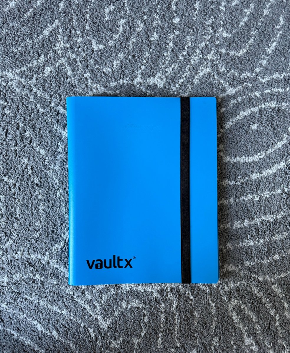 Vault X 9 Pocket Trading Card Strap Binder - 360 cards (Blue) / Used: lIke new by Schmutzfink TCG on MYNTED