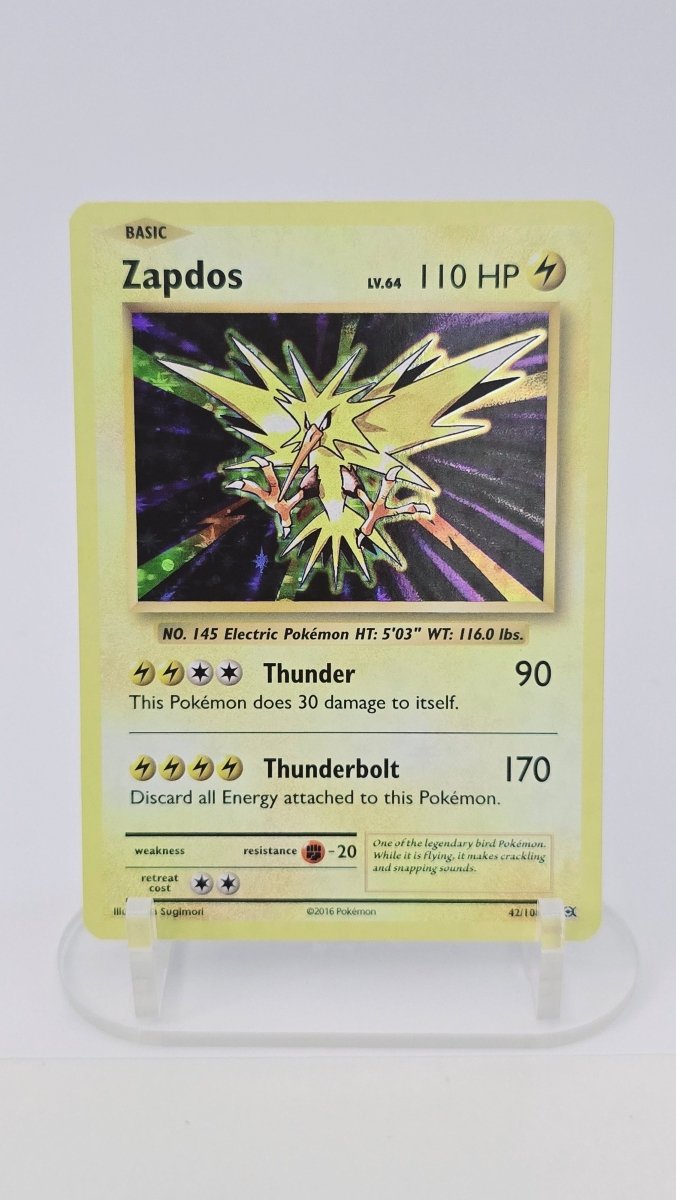 Zapdos - Evolutions - HR 42/108 - English by MechaKai Collectibles on MYNTED